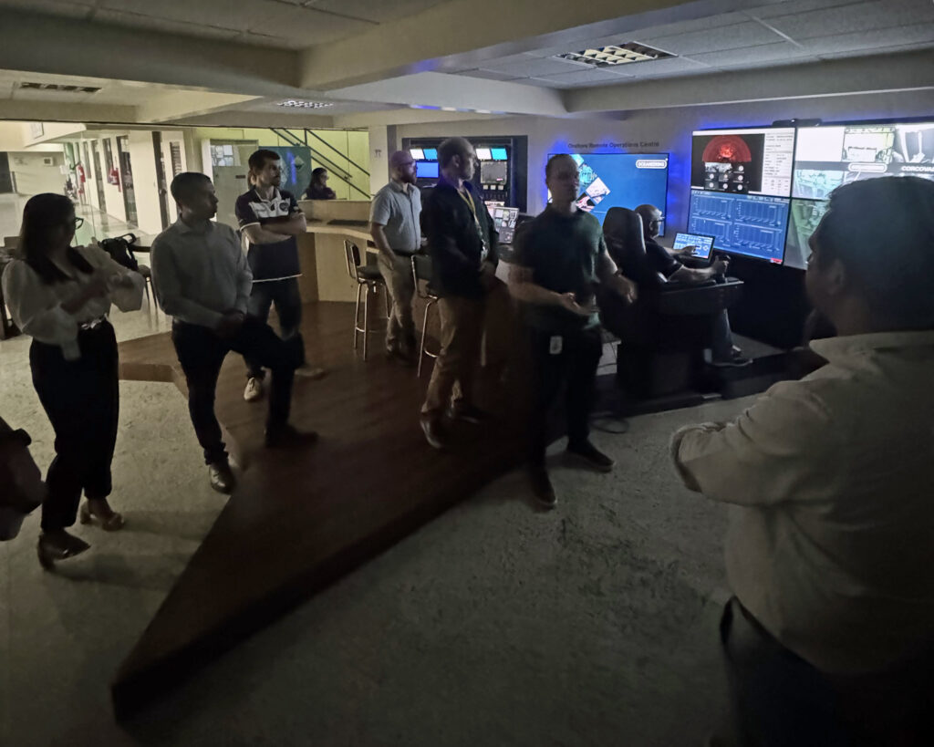 An offshore drilling rig campaign is monitored from the OROC in Macaé, Brazil.